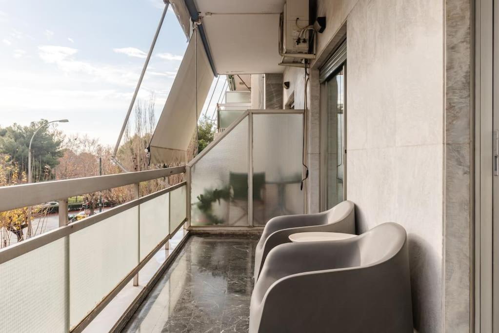Elegant 2Bd Evelpidon Apartment Atenas Exterior foto